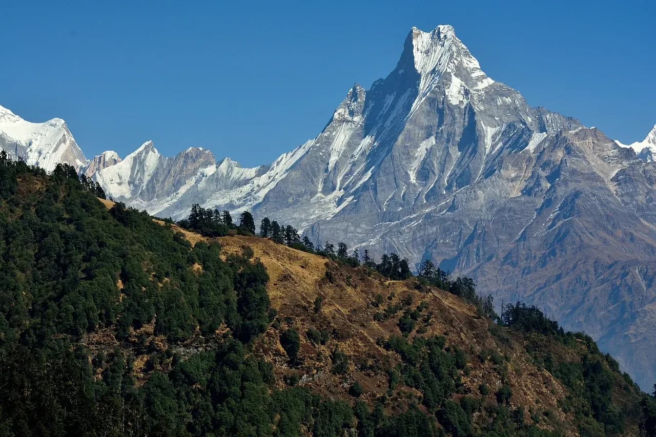 Nepal erkunden – Himalaya, Tempel und Trekking-Abenteuer
